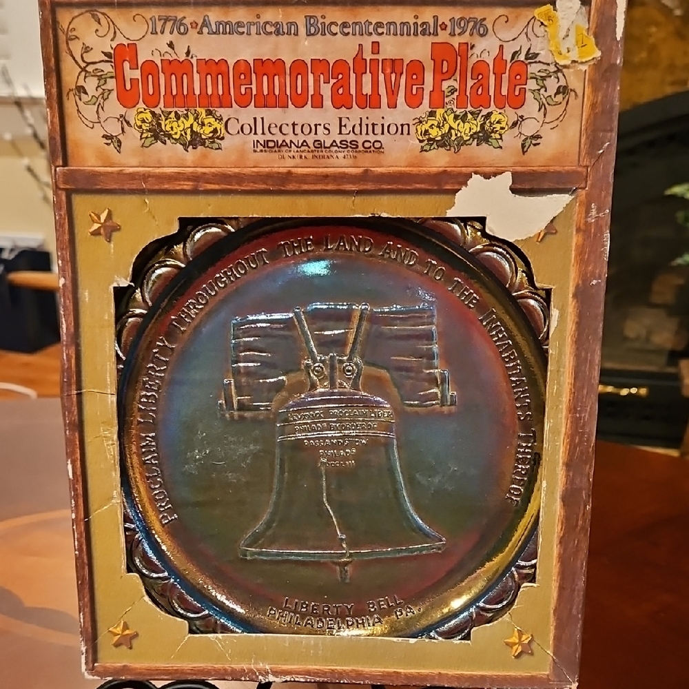 Blue Carnival Glass 1976 Indiana Glass Bicentennial Liberty Bell Plate